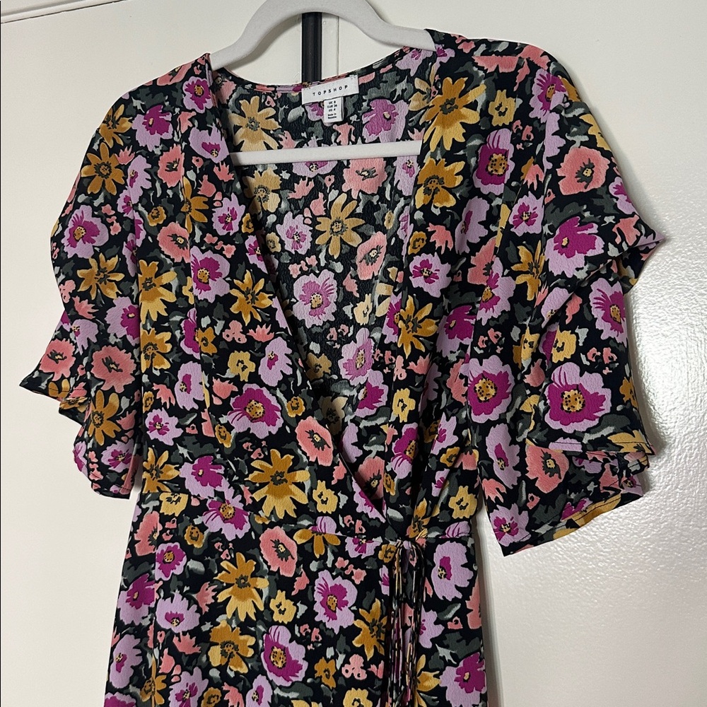 TOP SHOP FLORAL PRINT RUFFLE SLEEVE MINI DRESS - Picture 3 of 4